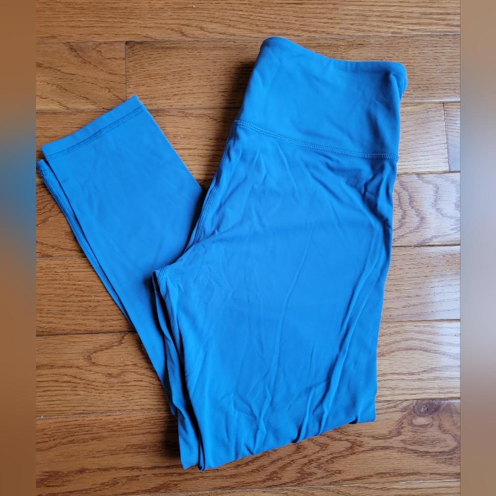 Zyia New Blue Soft 7/8 Leggings